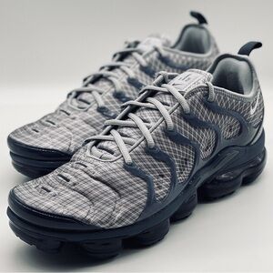 Nike Air Vapormax plus “wolf grey”